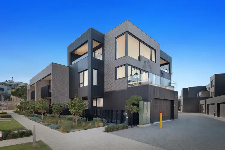 1 Lady Nelson Drive, Rippleside VIC 3215