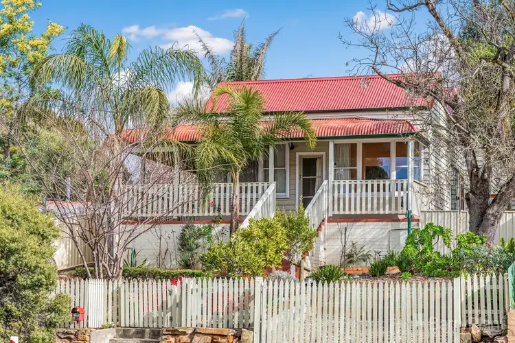 51 Maple Street, Golden Square VIC 3555