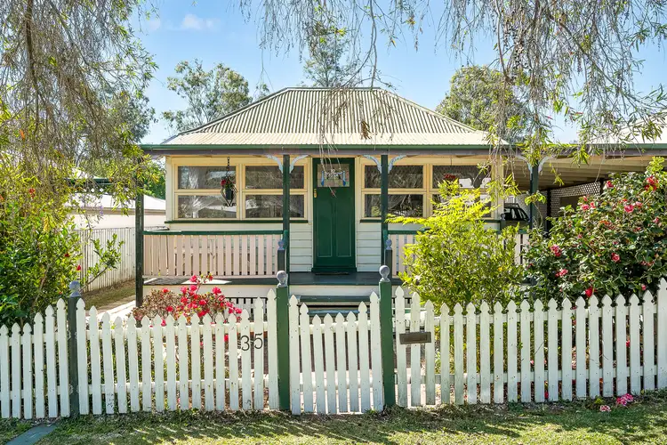 35 Progress Street, Samford Village QLD 4520