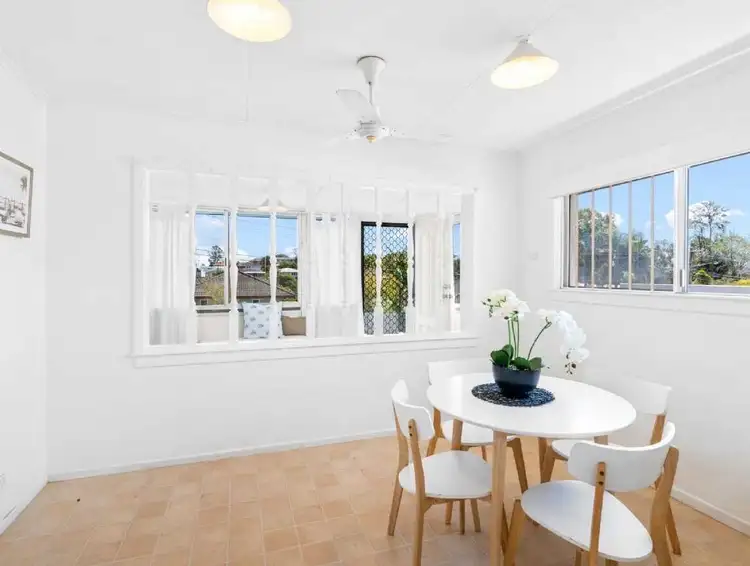Fifth view of Homely house listing, 18 Olivella Street, Mansfield QLD 4122
