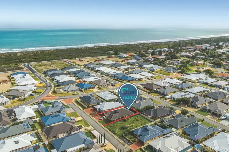 Second view of Homely house listing, 14 Kingfisher Way, Singleton WA 6175