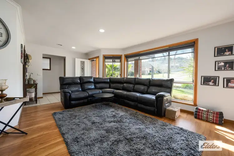 Sixth view of Homely house listing, 88 Crawshaw Crescent, Glenroy NSW 2640