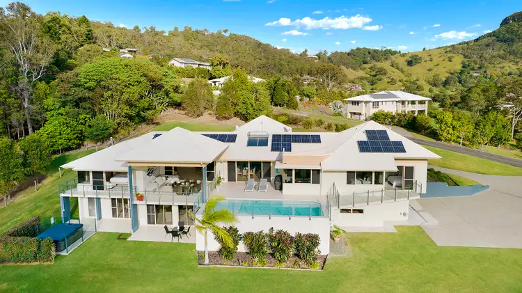 35-51 Aurora Place, Valdora QLD 4561