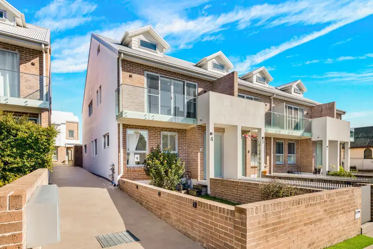 Main view of Homely townhouse listing, 4/148 Marsden Road, Dundas Valley NSW 2117