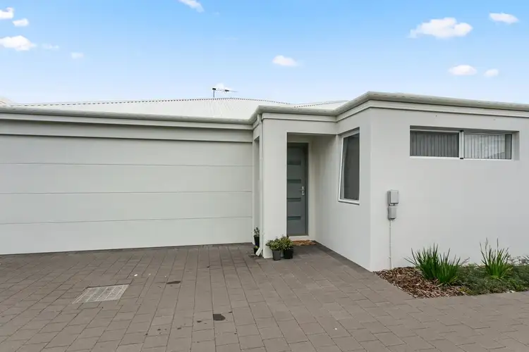 2/26 Hamilton Road, Hamilton Hill WA 6163