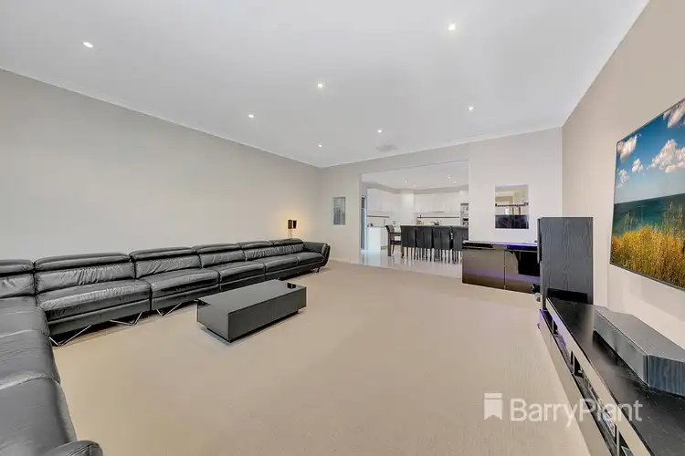 Sixth view of Homely house listing, 11 Kumara Circuit, South Morang VIC 3752