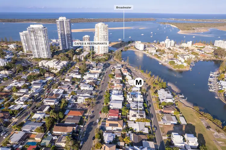 2/17 Ray Street, Runaway Bay QLD 4216