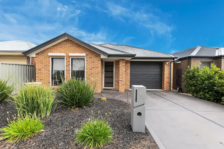 30 Orbit Court, Woodcroft SA 5162