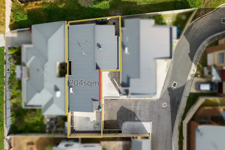 Second view of Homely townhouse listing, 4/23 Alexander Street, Kangaroo Flat VIC 3555
