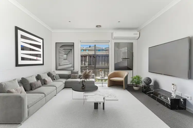 29 Simonson Way, Williams Landing VIC 3027