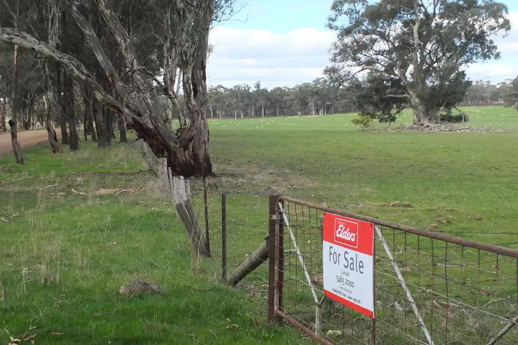 105b Wareek Road, Wareek VIC 3465
