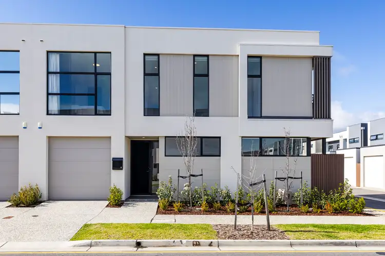 6 Phillips Street, West Lakes SA 5021