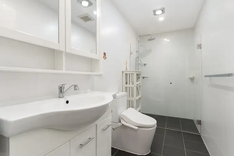 Fifth view of Homely unit listing, 4/15-17 Pearce Avenue, Peakhurst NSW 2210