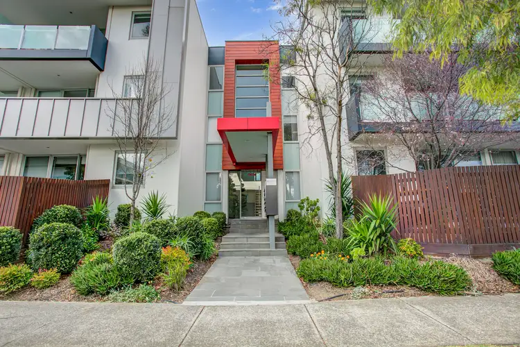 10/50 Eucalyptus Drive, Maidstone VIC 3012