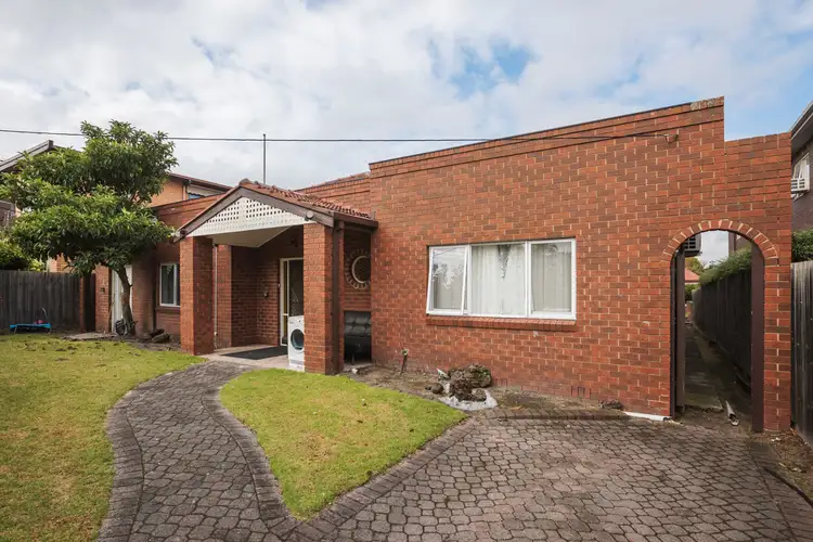 11A Rockbrook Road, St Kilda East VIC 3183