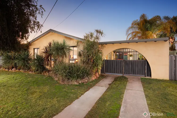 22 Angus Avenue, Wodonga VIC 3690