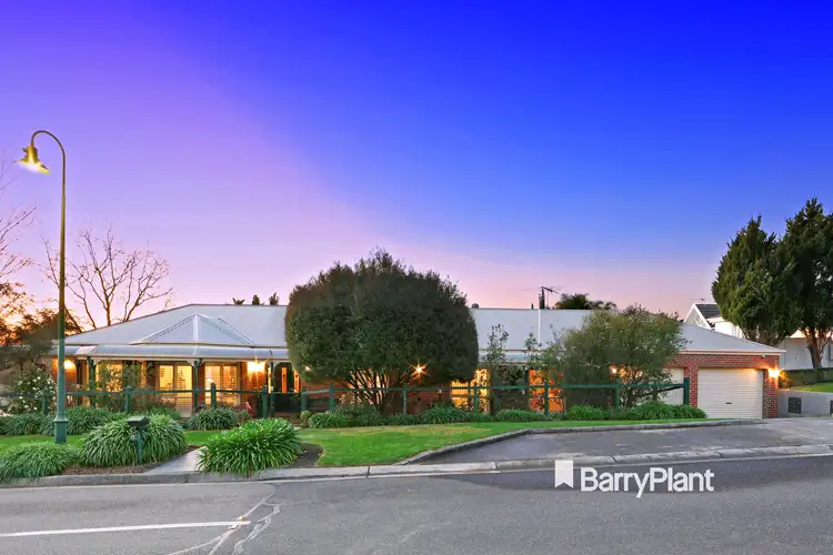 22 Allamanda Boulevard, Lysterfield VIC 3156