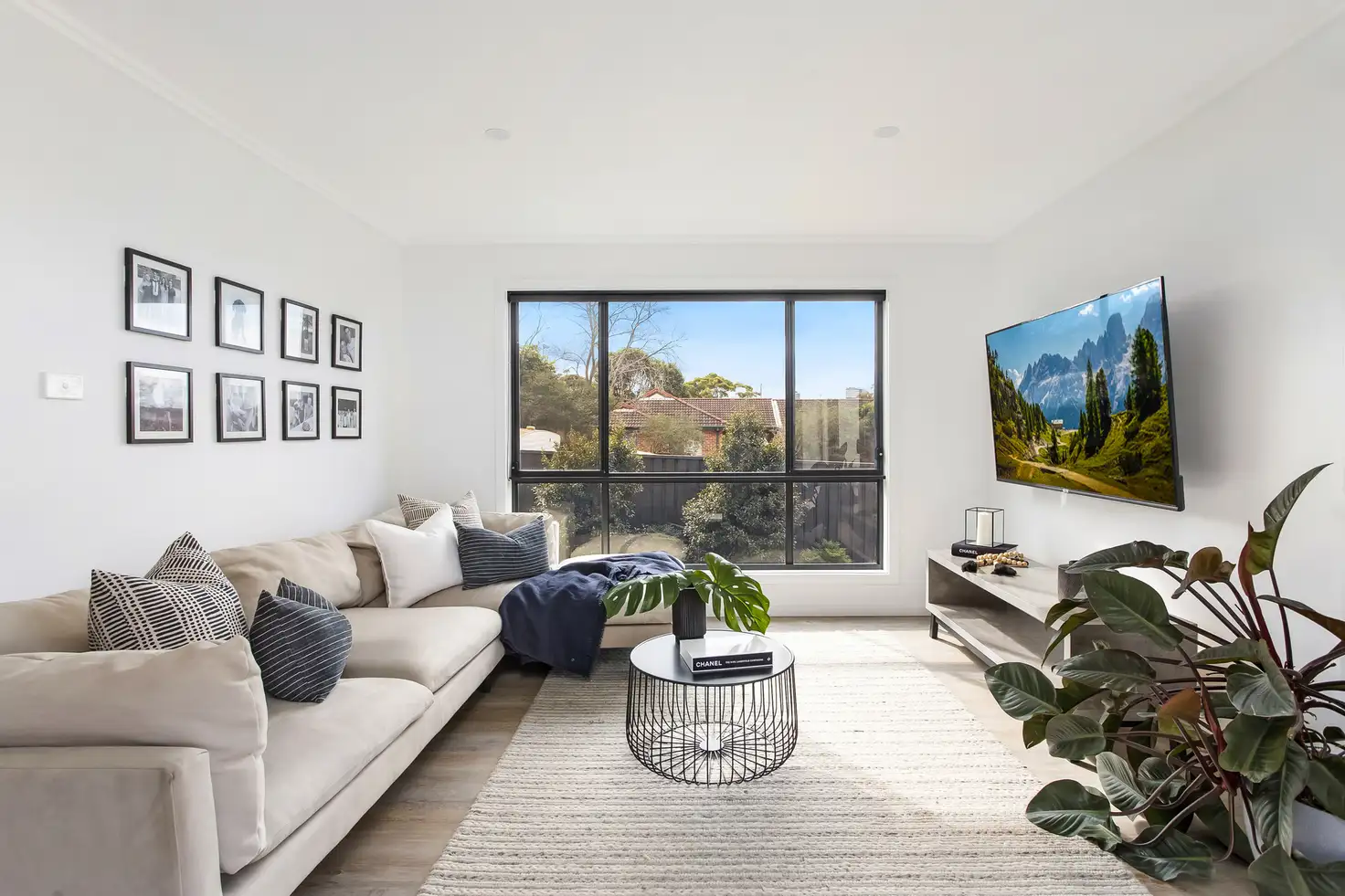 Main view of Homely townhouse listing, 8/6 Heaslip Street, Coniston NSW 2500