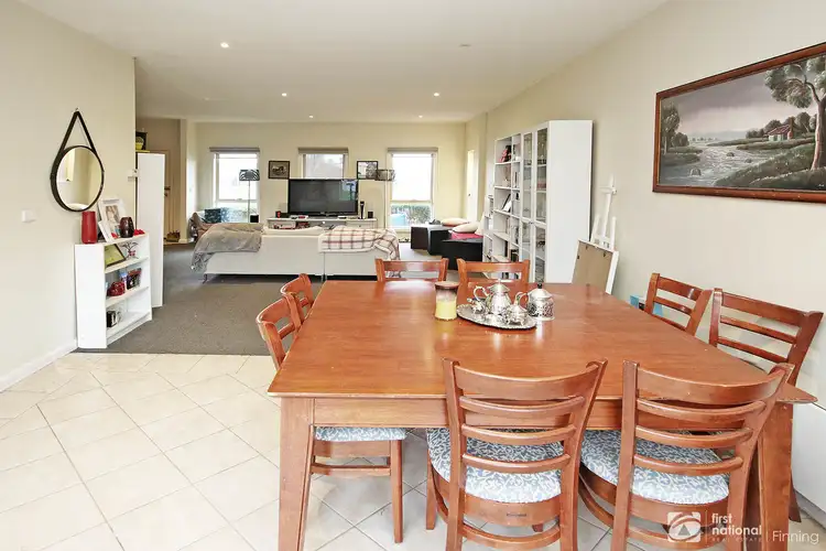 Fourth view of Homely unit listing, 5/10 Parkhill Drive, Berwick VIC 3806