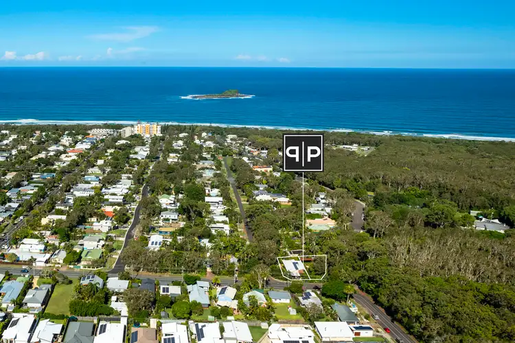 15-17 Conebush Street, Mudjimba QLD 4564
