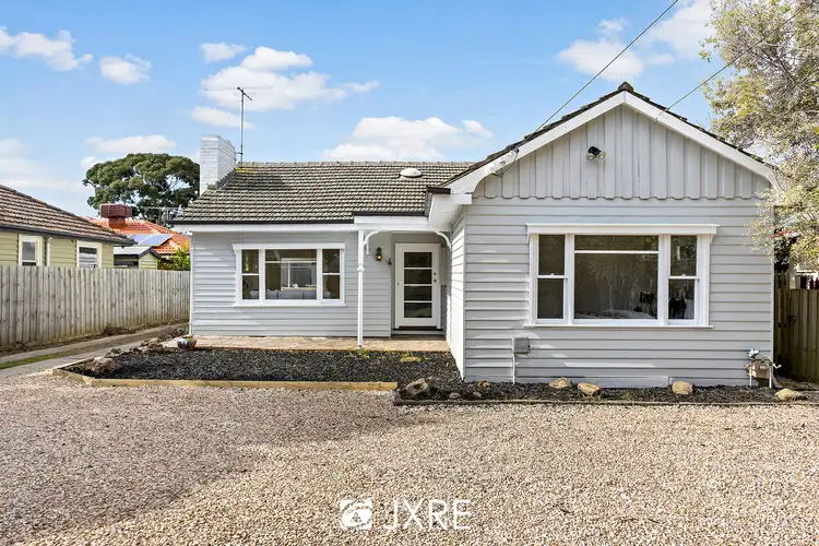 452 Middleborough Road, Blackburn VIC 3130