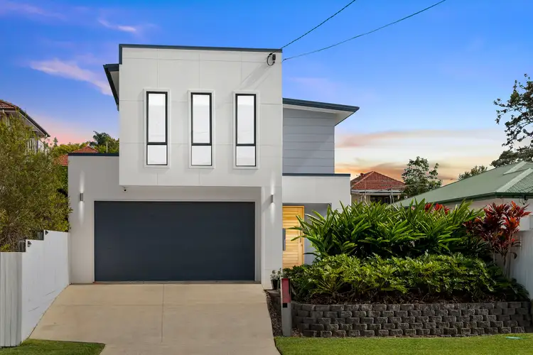 89 Cedar Street, Greenslopes QLD 4120