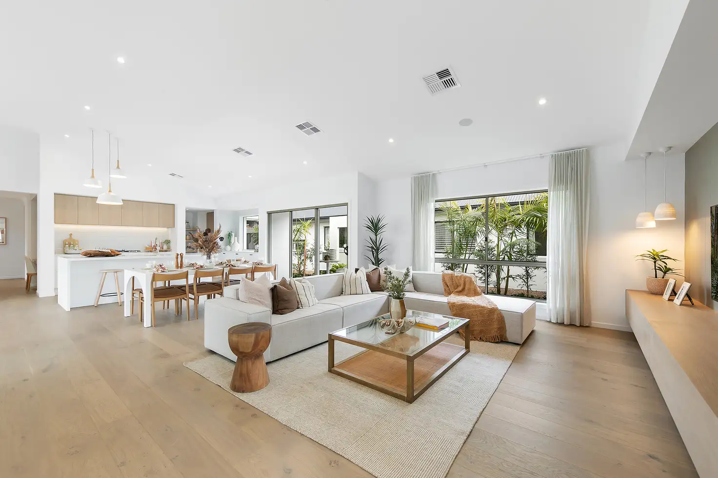 Main view of Homely house listing, 10 Tillage Drive, Lochinvar NSW 2321