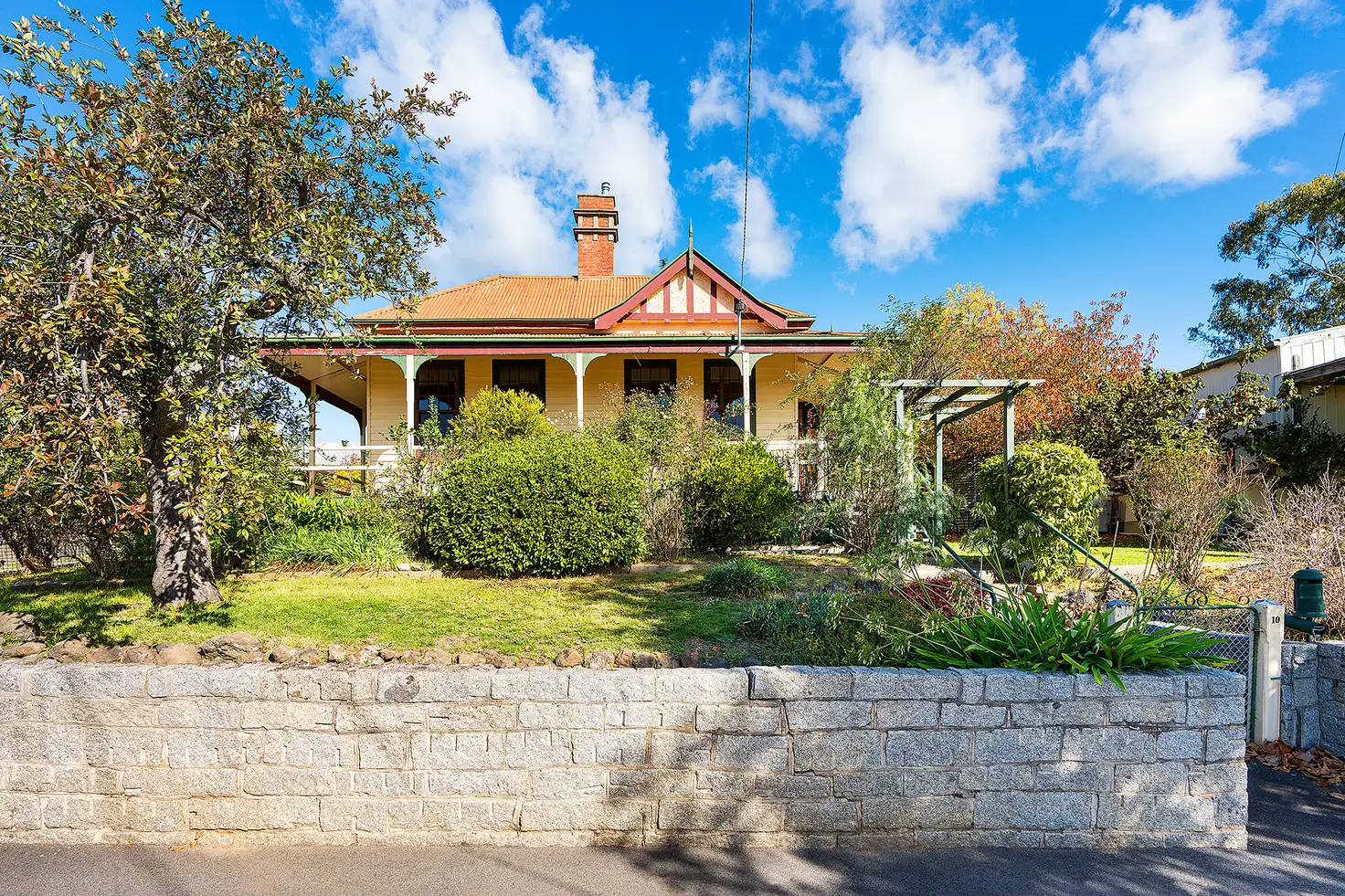 Main view of Homely house listing, 10 Templeton Street, Castlemaine VIC 3450
