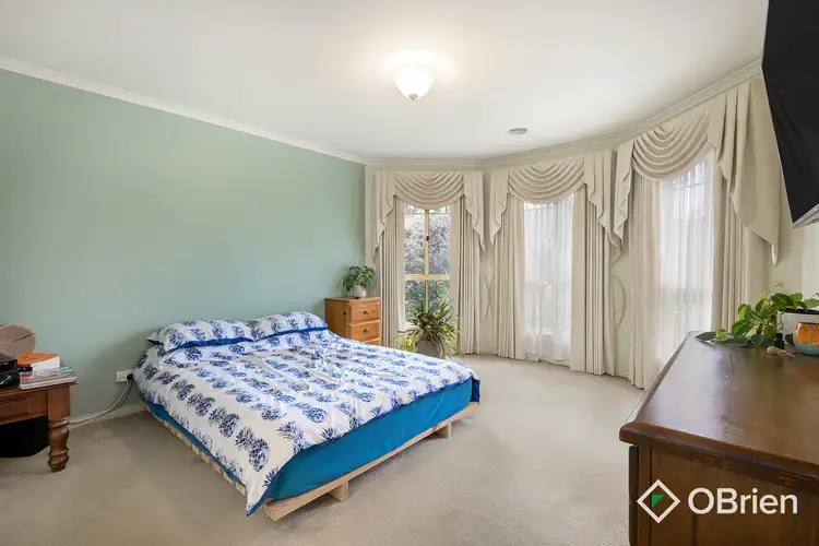 Sixth view of Homely house listing, 2 Wicklow Drive, Cranbourne VIC 3977