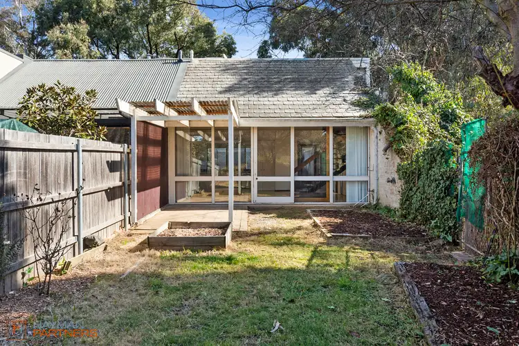 47 MacLachlan Street, Holder ACT 2611
