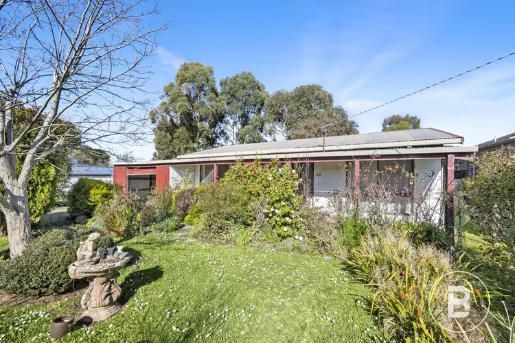 18 Jory Street, Creswick VIC 3363
