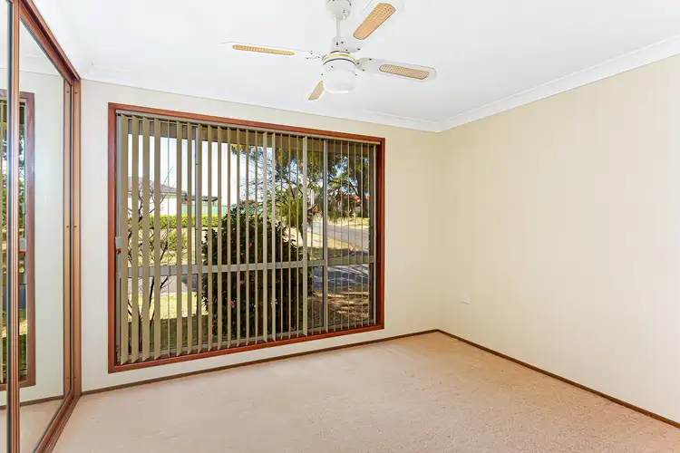 Fifth view of Homely house listing, 1 Fontana Close, St Clair NSW 2759