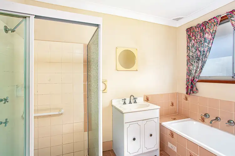 Sixth view of Homely house listing, 1 Fontana Close, St Clair NSW 2759