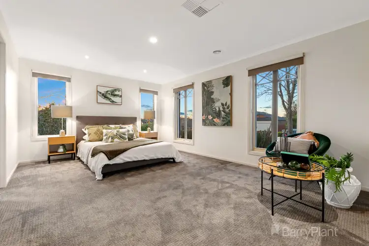 Second view of Homely house listing, 8 Viewbank Rise, Beaconsfield VIC 3807