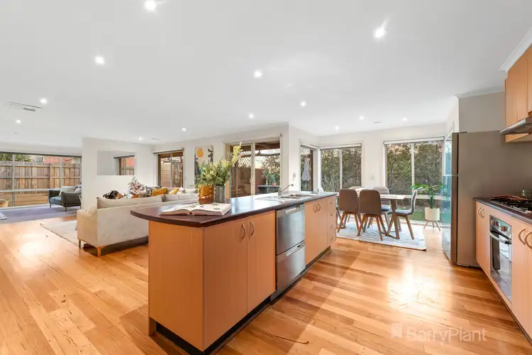 Sixth view of Homely house listing, 8 Viewbank Rise, Beaconsfield VIC 3807