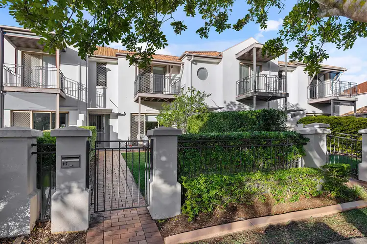 117 Coutts Street, Bulimba QLD 4171