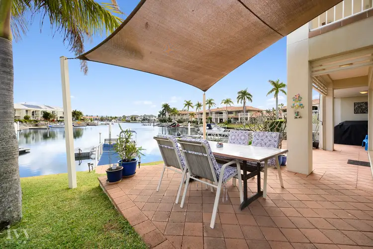 50/76 Bayview Street, Runaway Bay QLD 4216