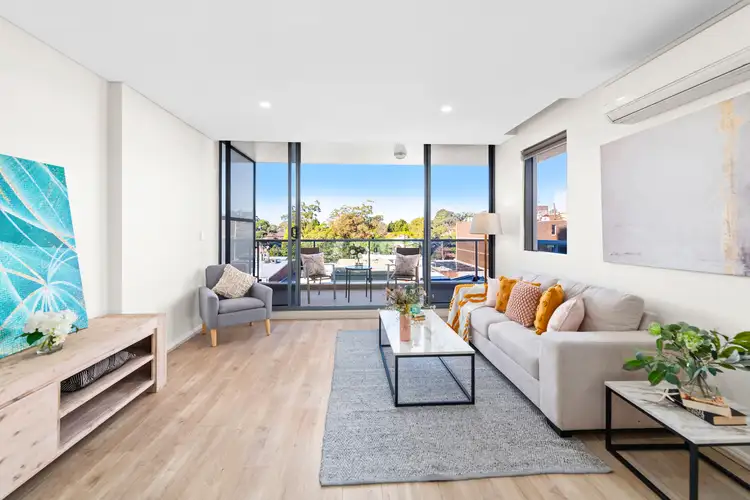 902/88-90 George Street, Hornsby NSW 2077