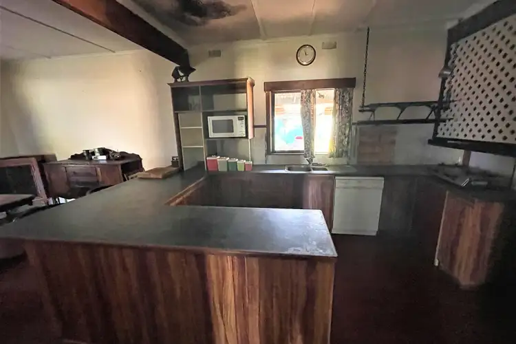 Fifth view of Homely house listing, 2 Gilbert Avenue, Pinnaroo SA 5304