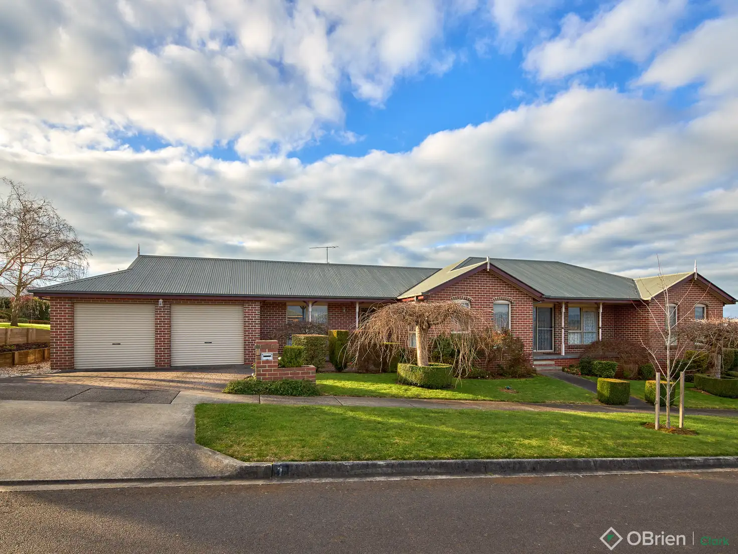Main view of Homely house listing, 1 Gardiner Court, Warragul VIC 3820