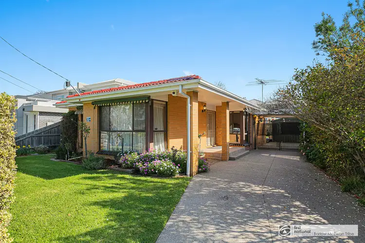 115 Grieve Parade, Altona VIC 3018