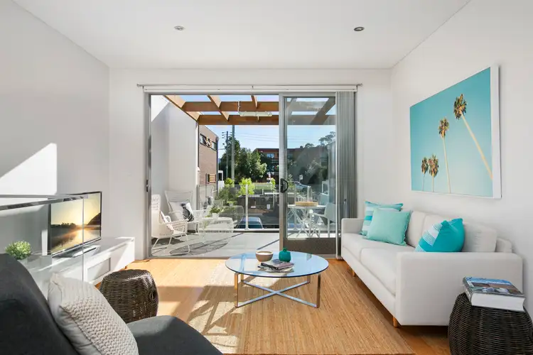 Main view of Homely townhouse listing, 5/483 Crown Street, Wollongong NSW 2500