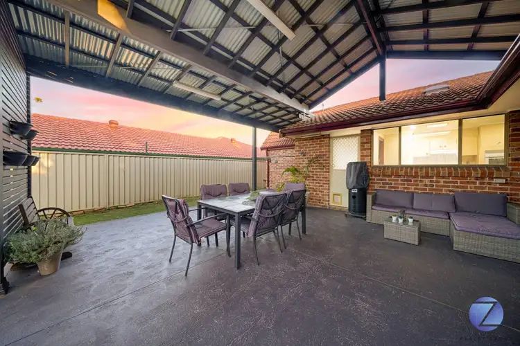 Second view of Homely house listing, 10 Shannon Place, Kearns NSW 2558