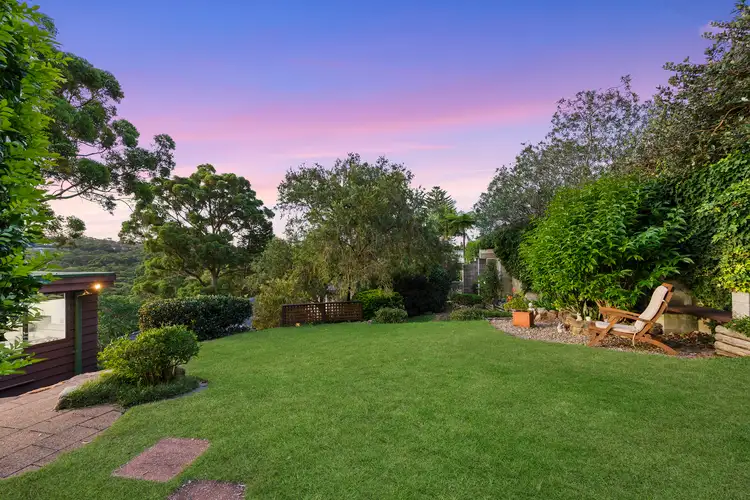 5 Derna Crescent, Allambie Heights NSW 2100