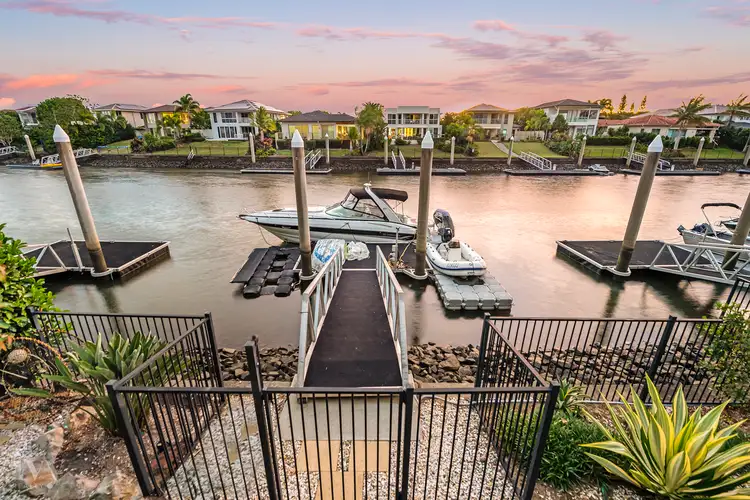 7413 Ellensbrook Drive, Hope Island QLD 4212