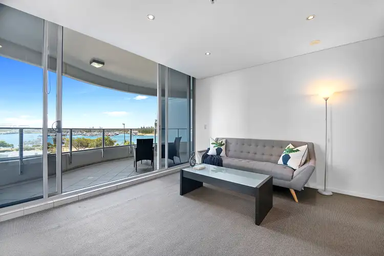 903/4 Como Crescent, Southport QLD 4215