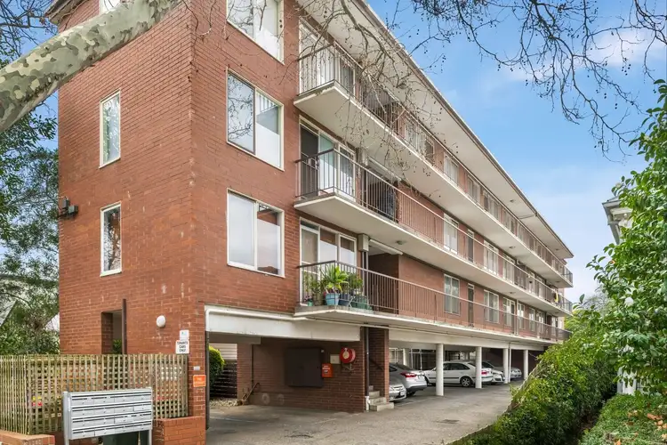 6/49 Farnham Street, Flemington VIC 3031