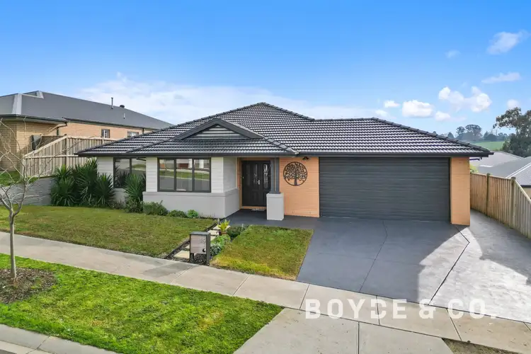 Main view of Homely house listing, 15 Cumberland Avenue, Warragul VIC 3820