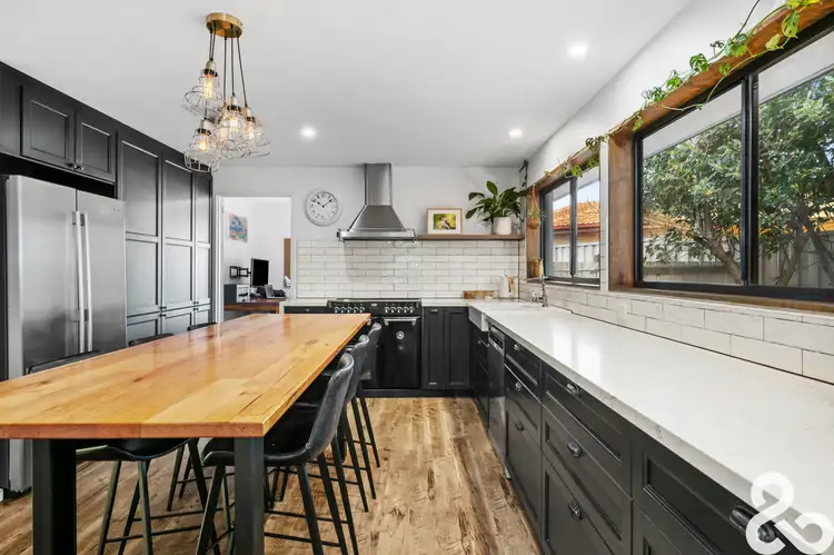 Fifth view of Homely house listing, 6 Ashdown Court, Lalor VIC 3075