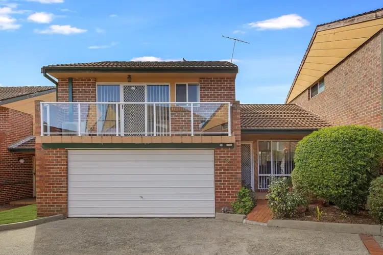 2/40-42 Wyena Road, Pendle Hill NSW 2145